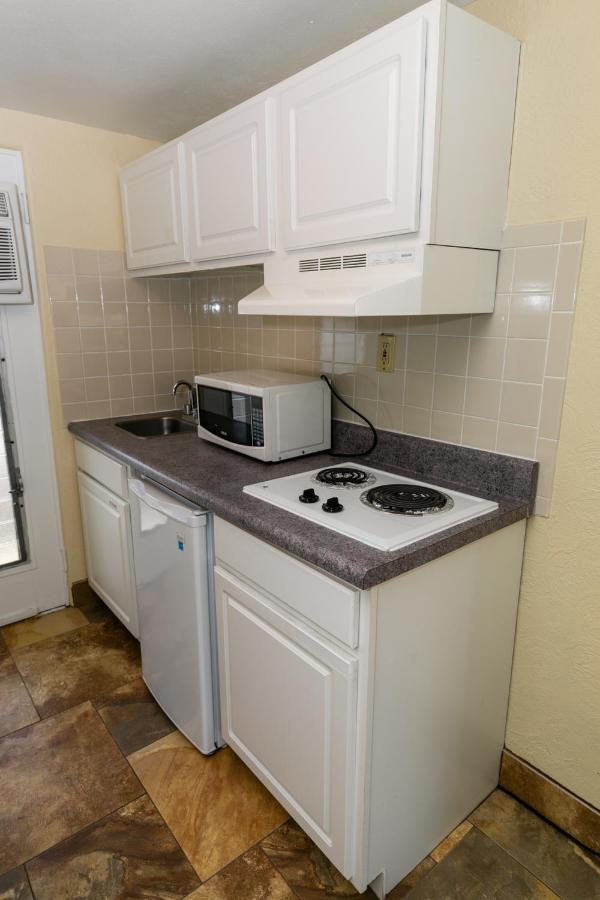 Aztec Motel Wildwood Crest Beach Exterior photo