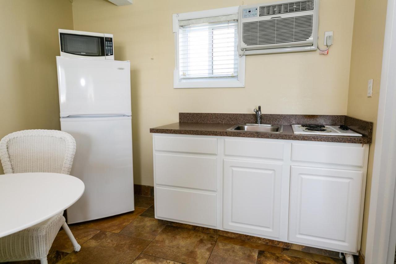 Aztec Motel Wildwood Crest Beach Exterior photo